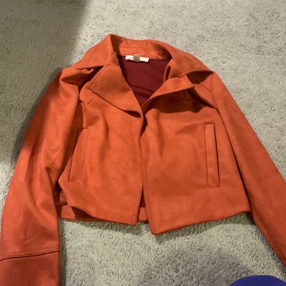 Super cute cropped jacket